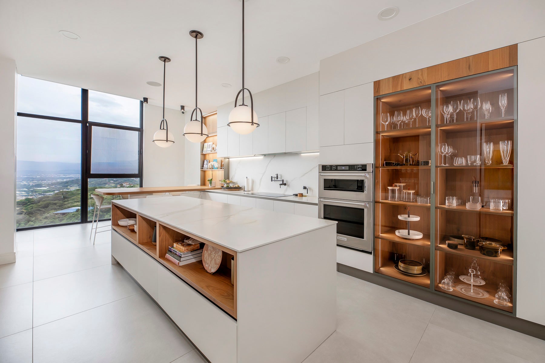 Luxury Panoramic Residence Altura Solaris — photo 8 of 19