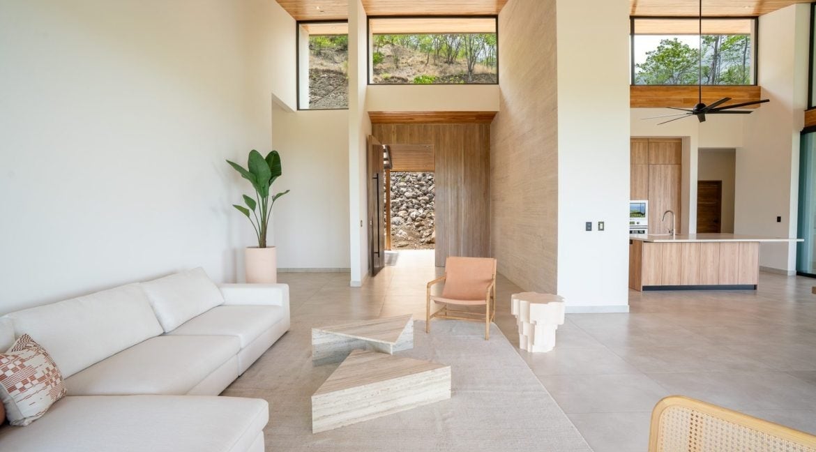 Modern Ocean View Luxury Villa — photo 10 of 19