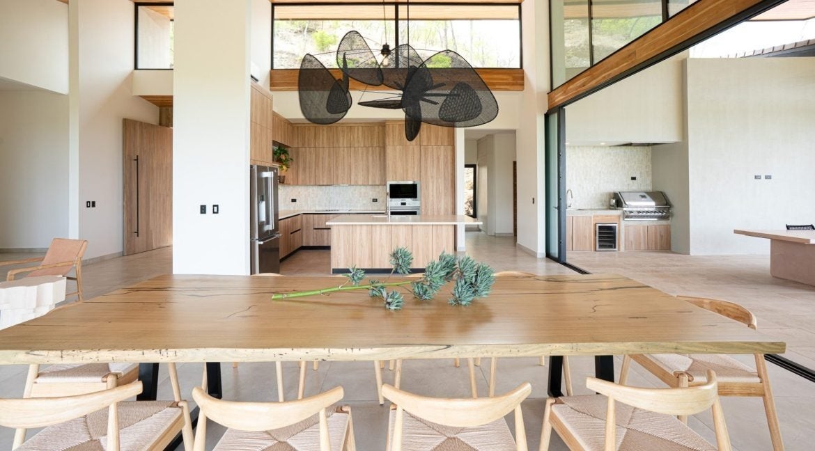 Modern Ocean View Luxury Villa — photo 19 of 19