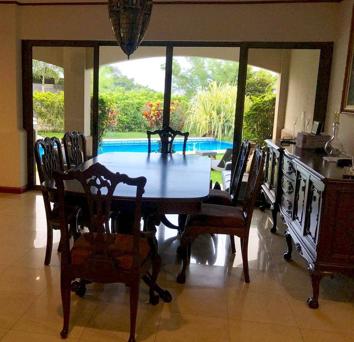Family House with private pool — photo 15 of 19