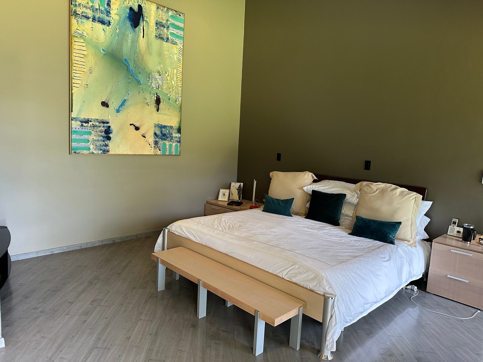 Single Level Mountain View Estate — photo 16 of 19