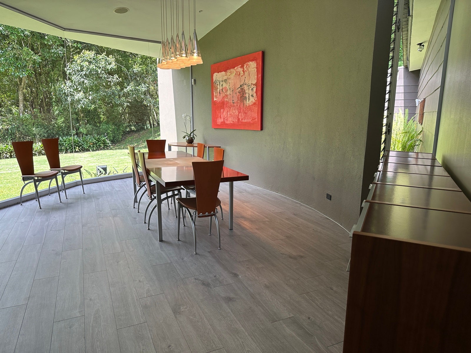 Single Level Mountain View Estate — photo 8 of 19
