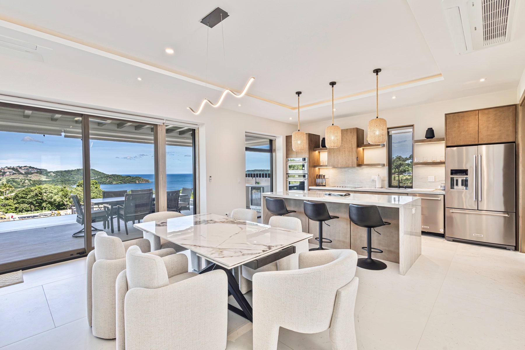 Casa Del Ray: Luxury Ocean View Home — photo 15 of 19