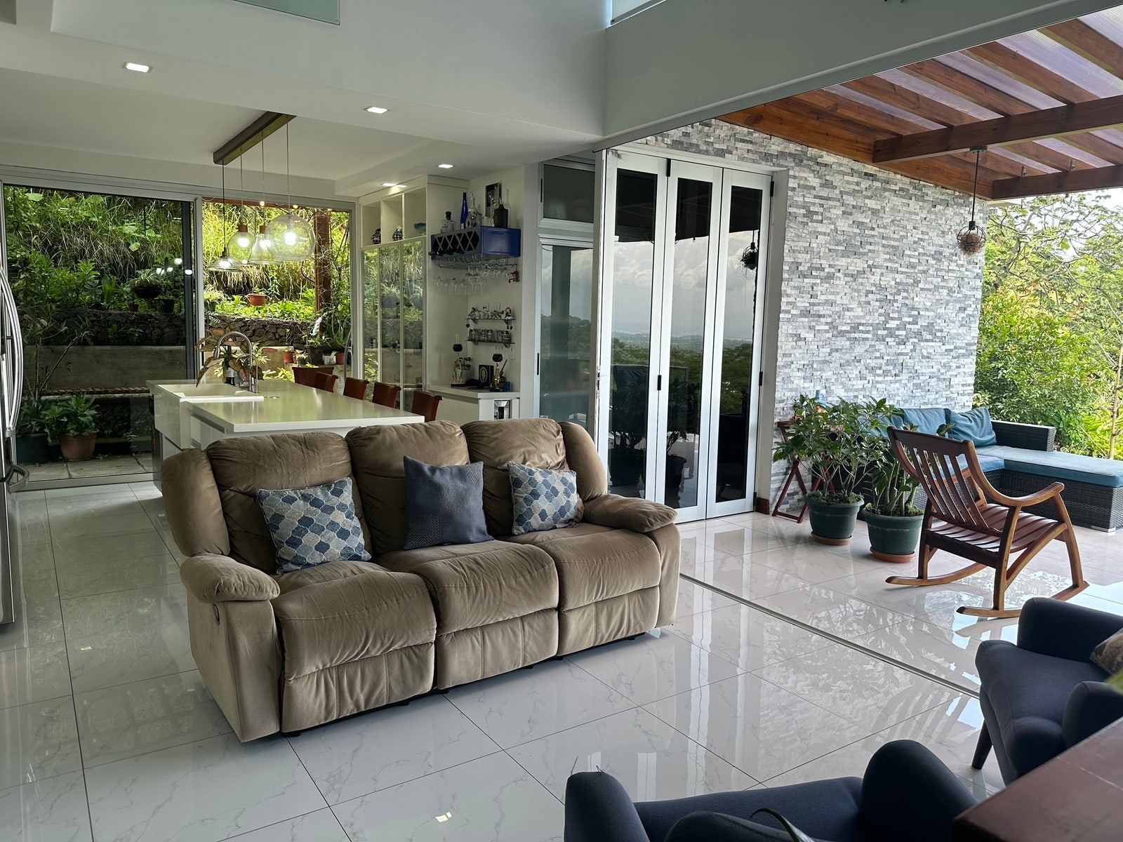 Casa Guarumo — photo 7 of 19