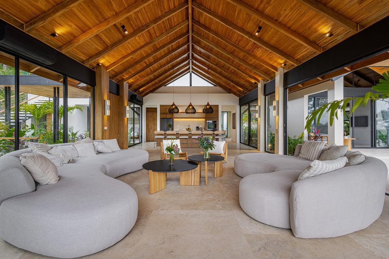 Luxury Sunset Oceanview Villa — photo 2 of 19