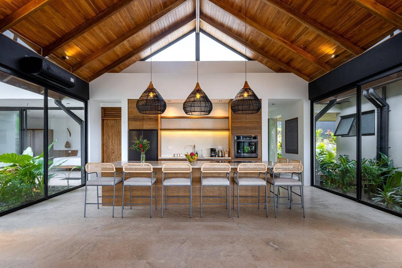 Luxury Sunset Oceanview Villa — photo 8 of 19