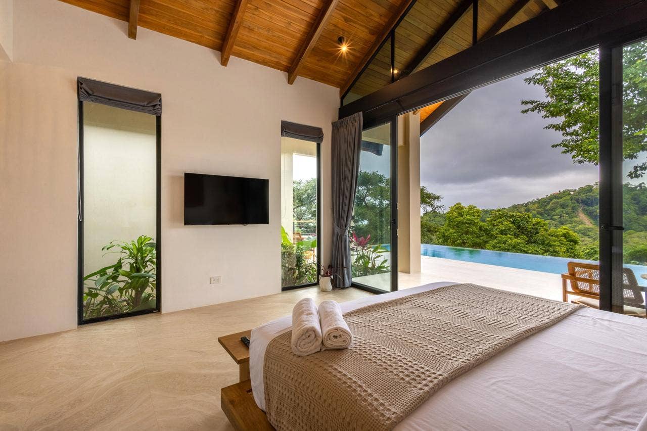 Luxury Sunset Oceanview Villa — photo 19 of 19