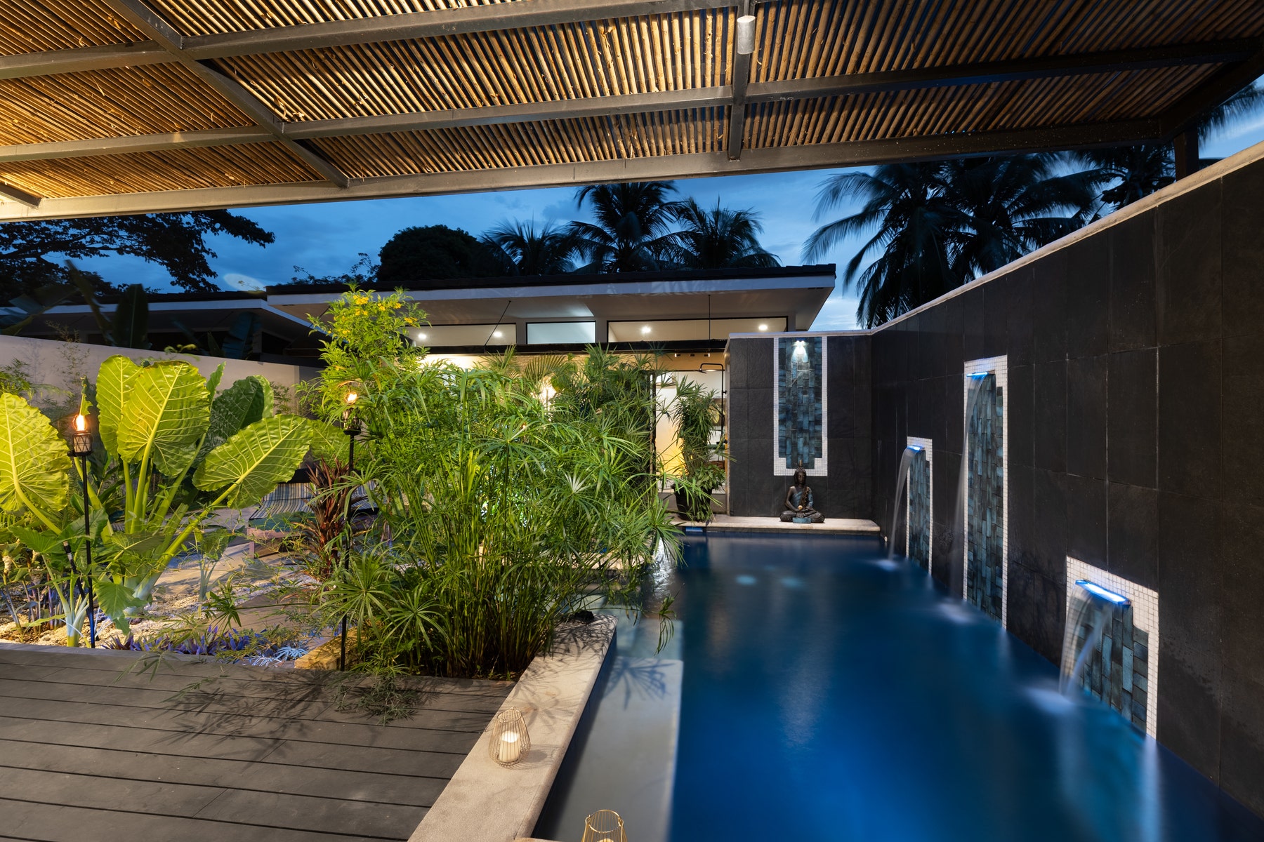 Brand New Turnkey Modern Tropical Villa — photo 8 of 19