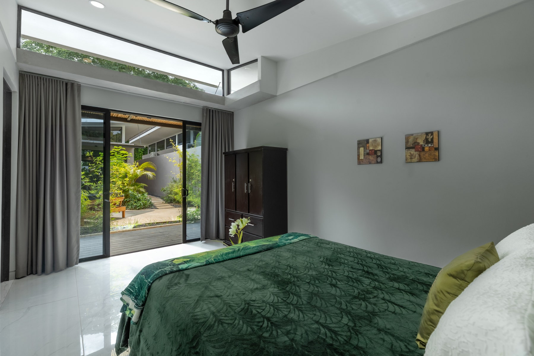 Brand New Turnkey Modern Tropical Villa — photo 14 of 19
