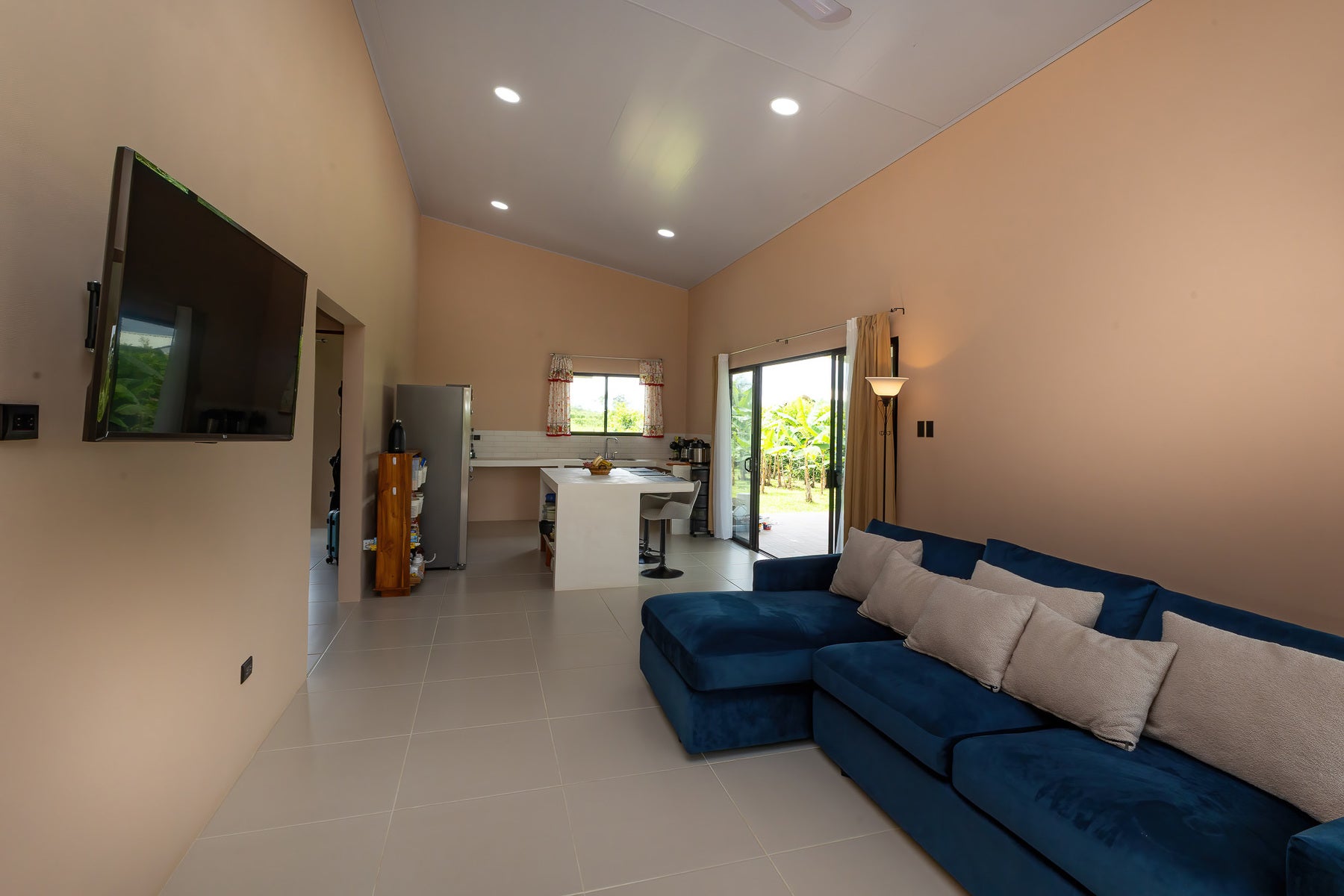 Countryside Villa — photo 12 of 19