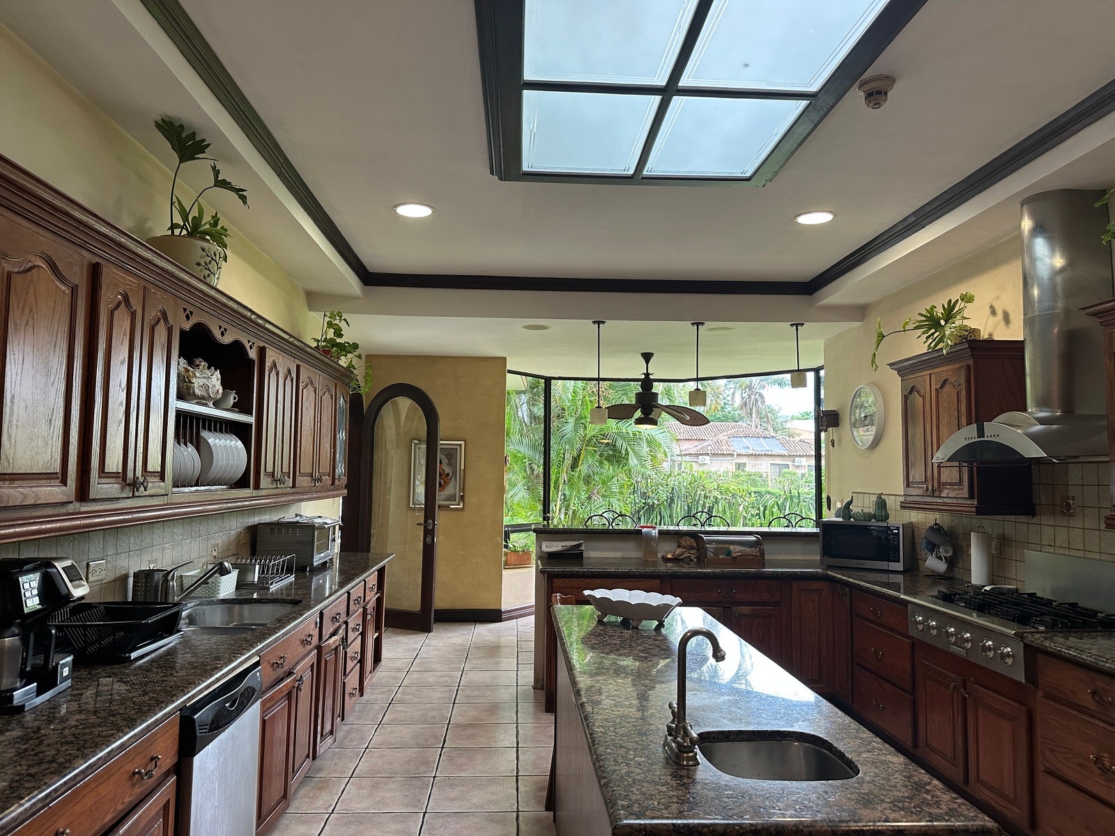 Single Level Home — photo 12 of 19