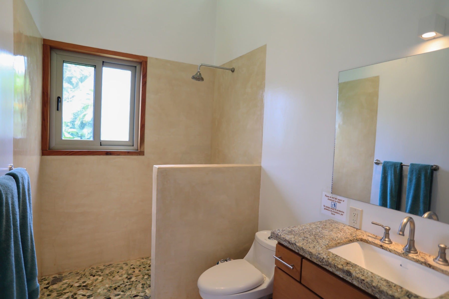 Two Bedroom Ocean View Home plus Casita in Gated Community — photo 8 of 19