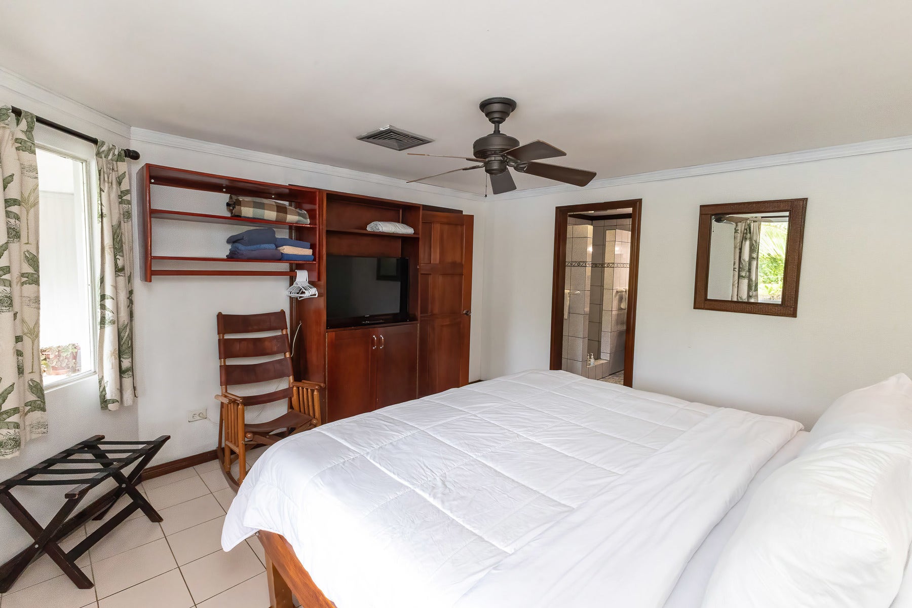 Nature Retreat Condo — photo 12 of 19