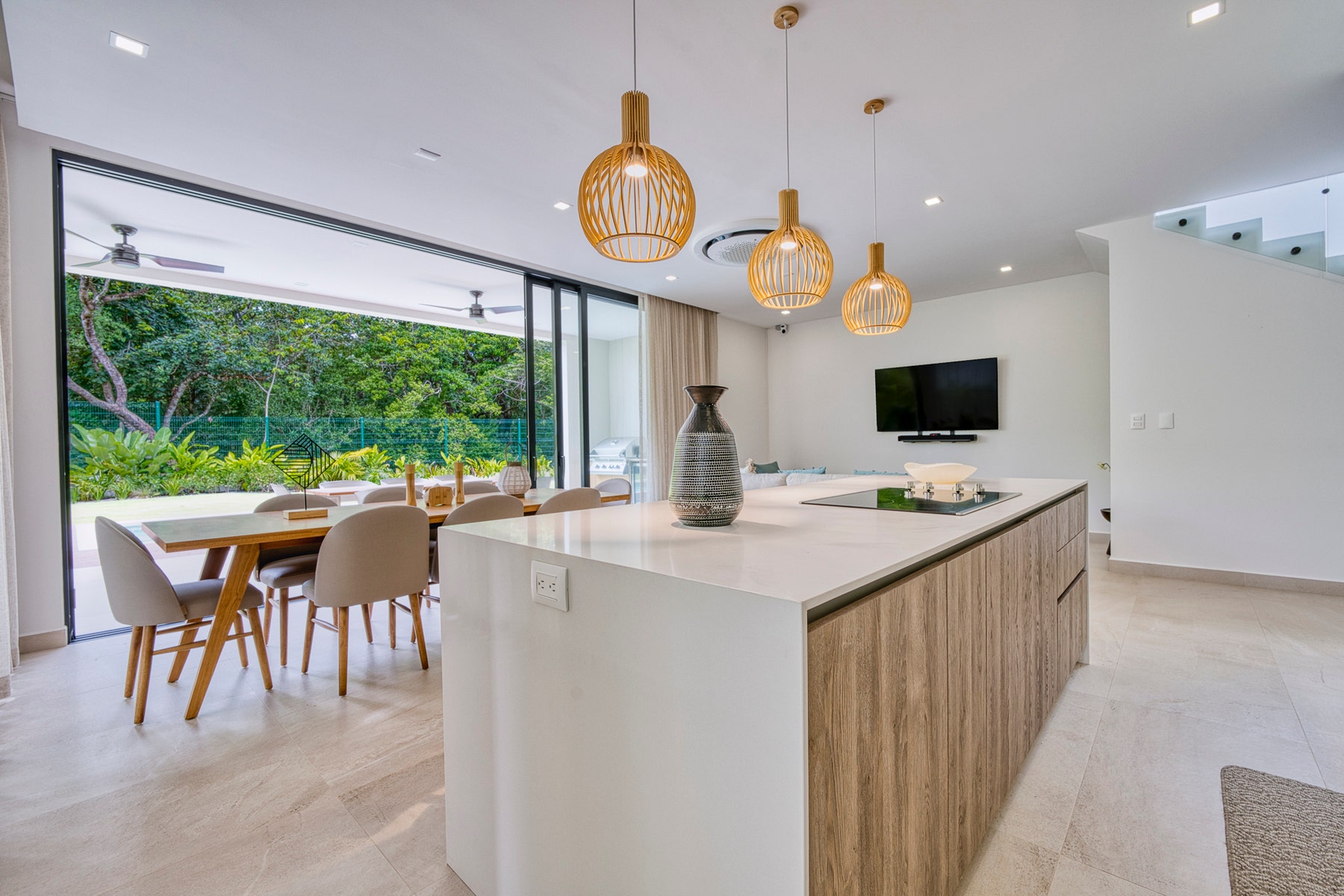 Four Bedroom Luxury Townhome — foto 10 de 19