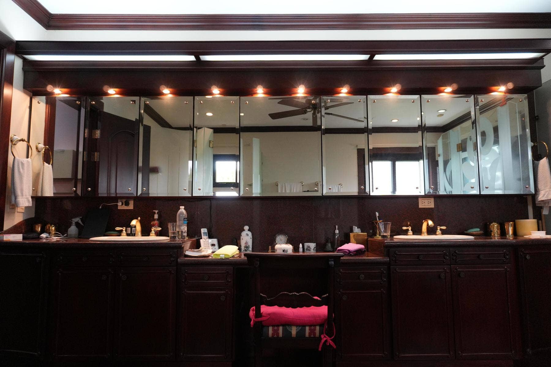 Luxury Central Valley Hacienda — photo 14 of 18