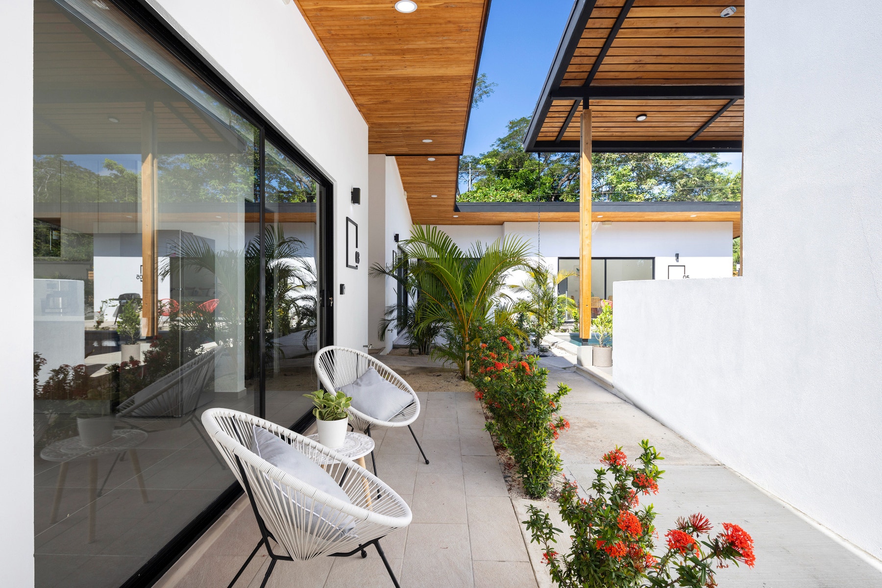 Modern Multi Unit Walk to the Beach — photo 6 of 19