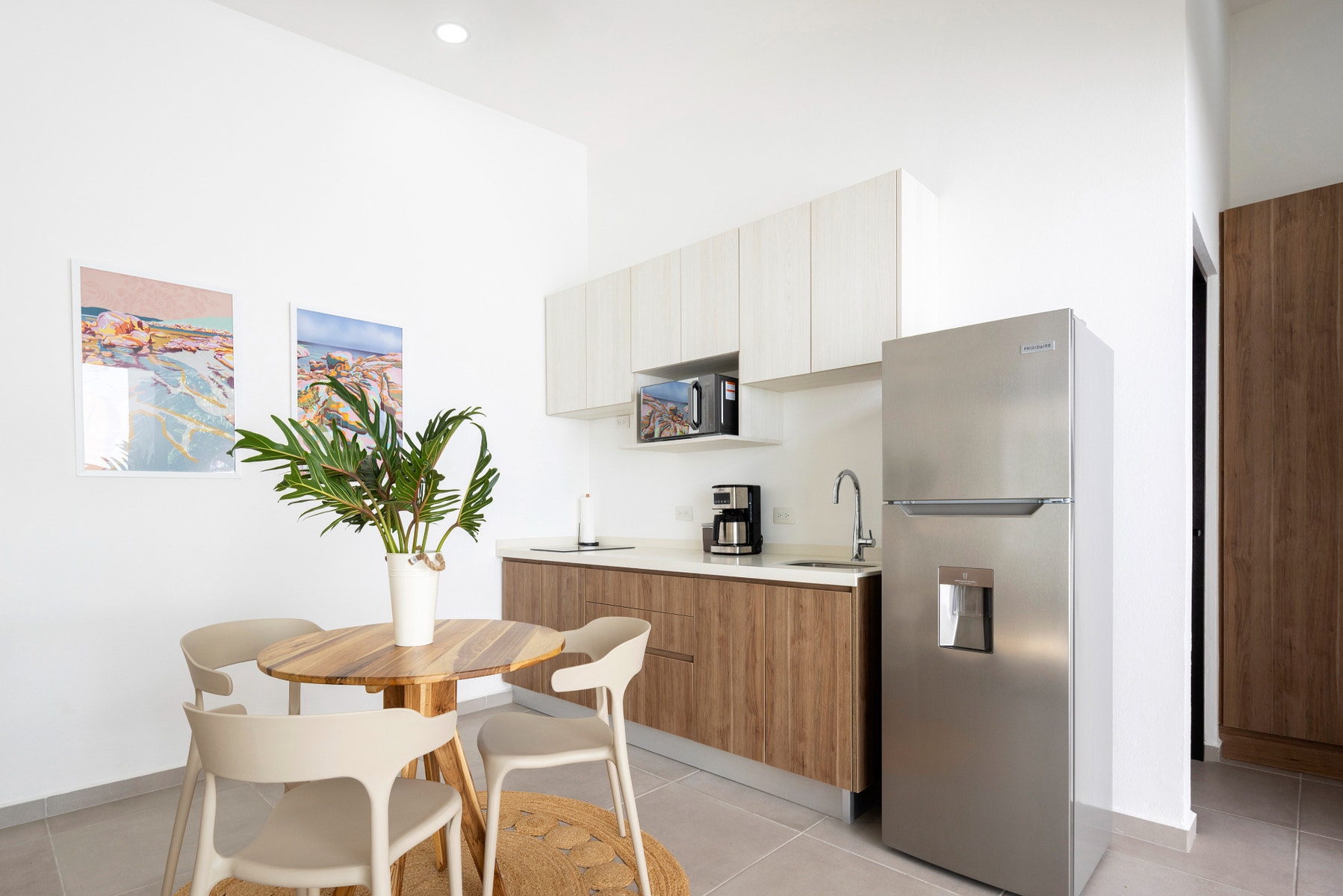 Modern Multi Unit Walk to the Beach — photo 9 of 19