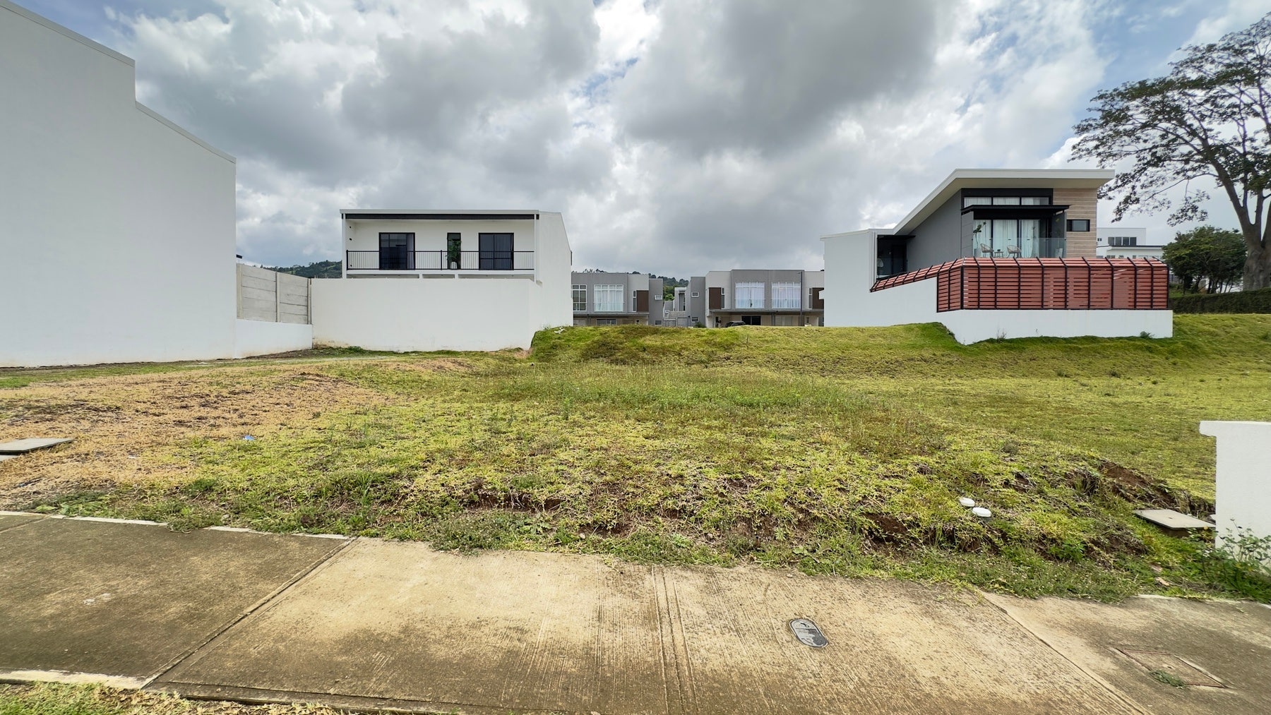 Condominium Ayarco 385. Gated Community — foto 4 de 11