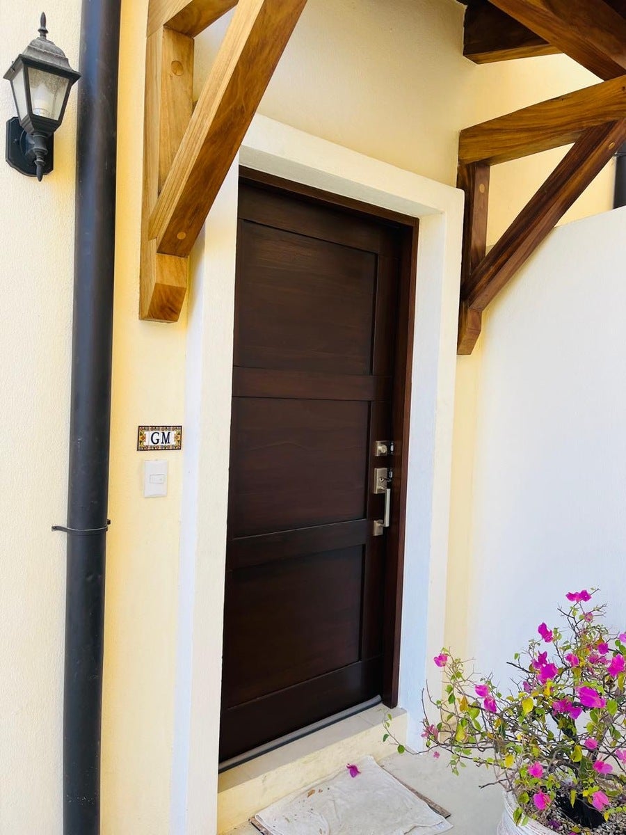 Mediterranean Style Oceanview 2 Bedroom Townhouse — photo 9 of 16