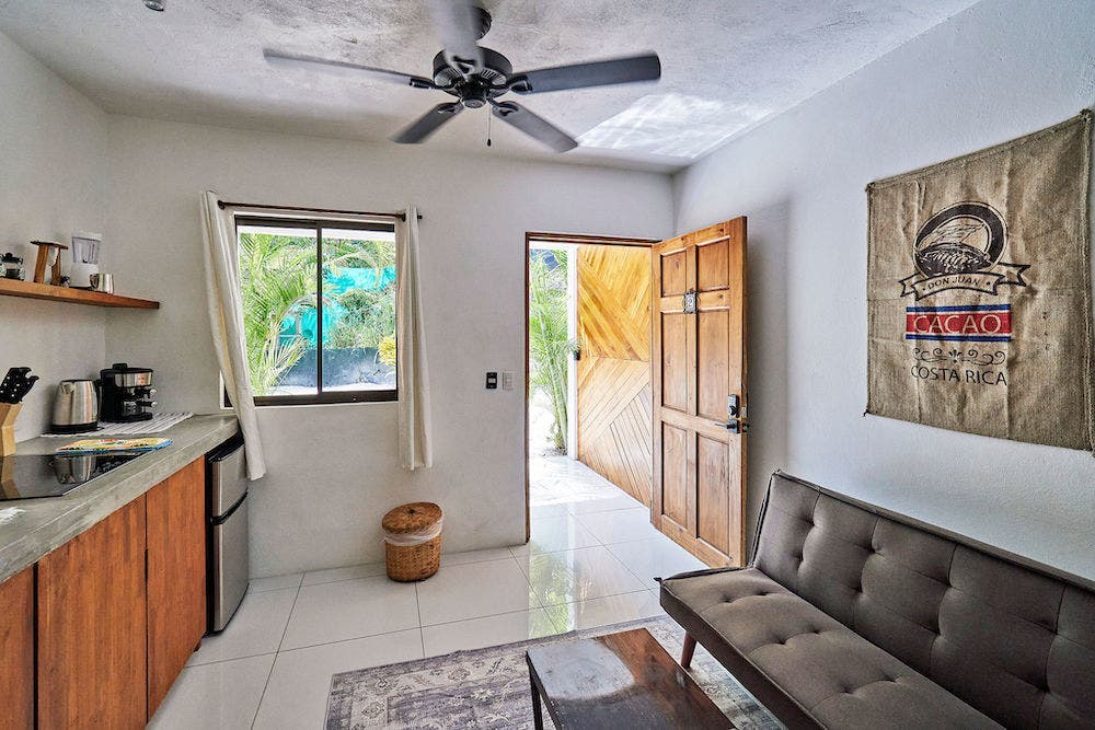 Triplex Close to the Beach — photo 8 of 19