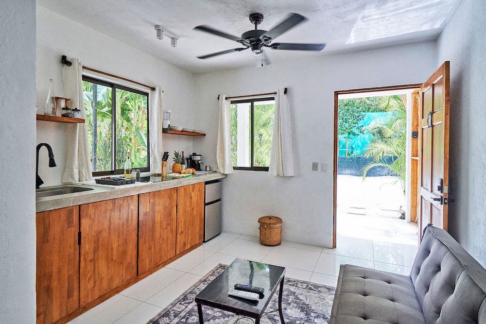 Triplex Close to the Beach — photo 10 of 19