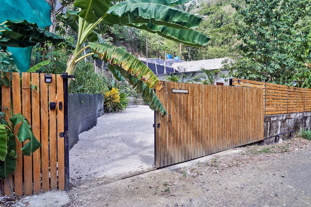 Triplex Close to the Beach — photo 17 of 19