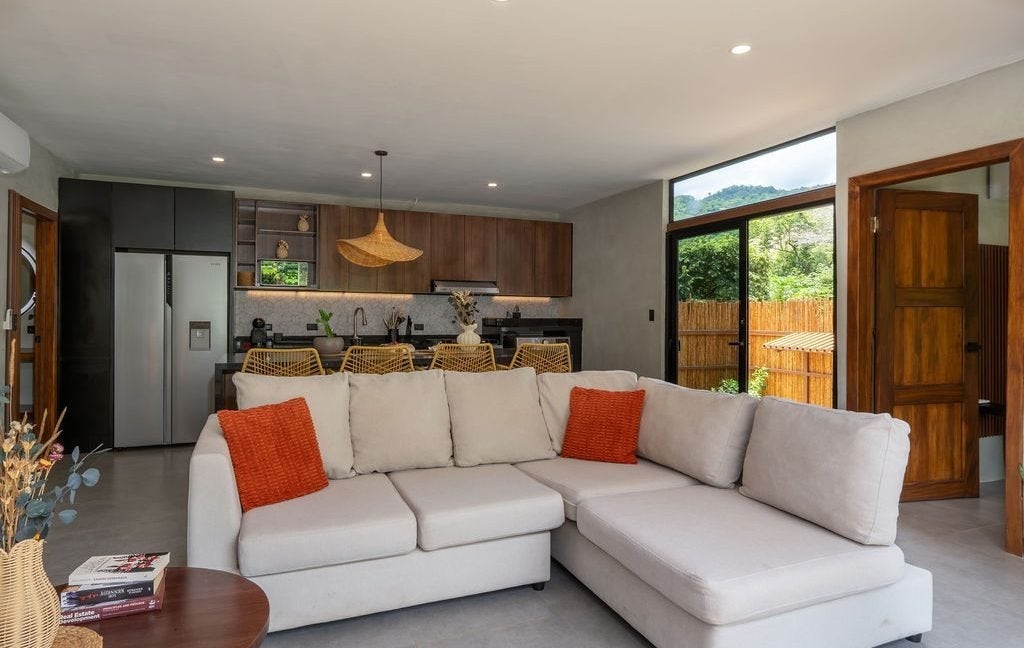 Modern Two Bedroom Villa — photo 3 of 19