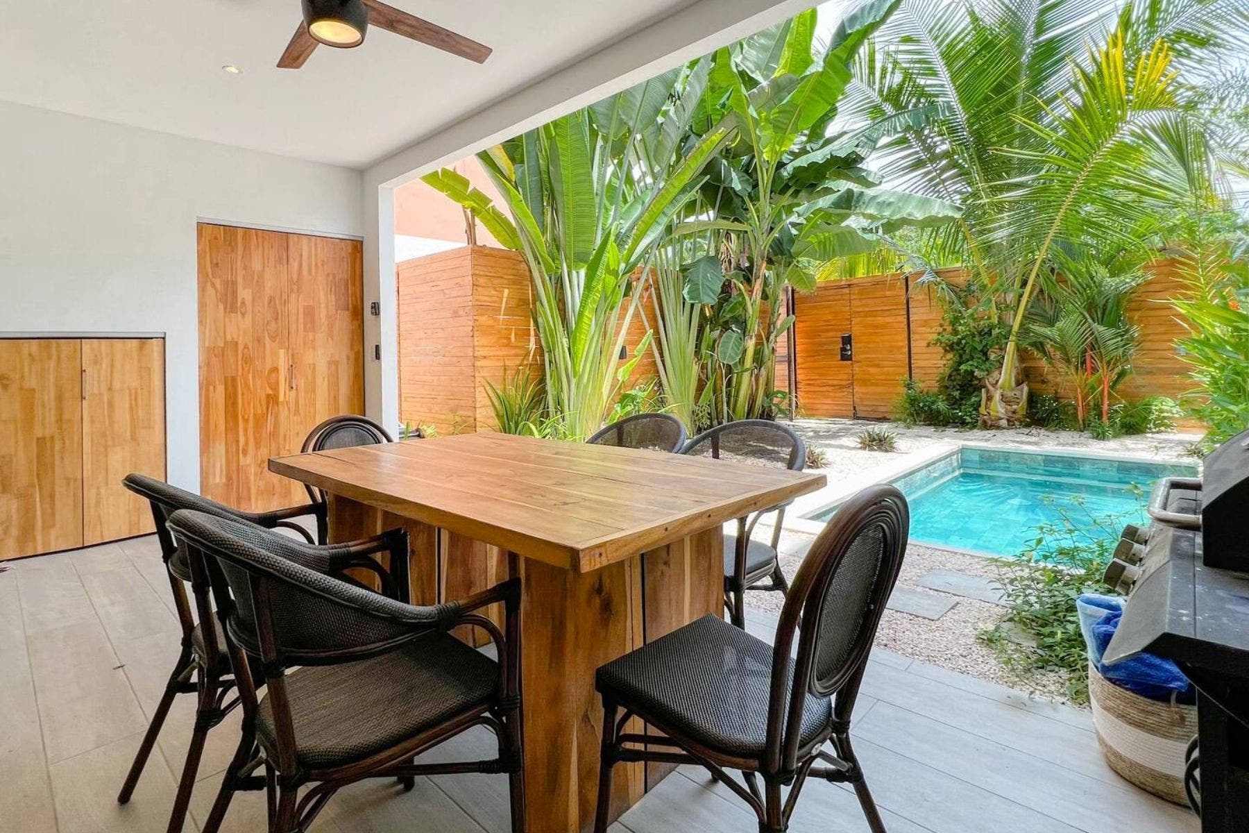 Modern Houses Walking Distance to the Beach — photo 5 of 19