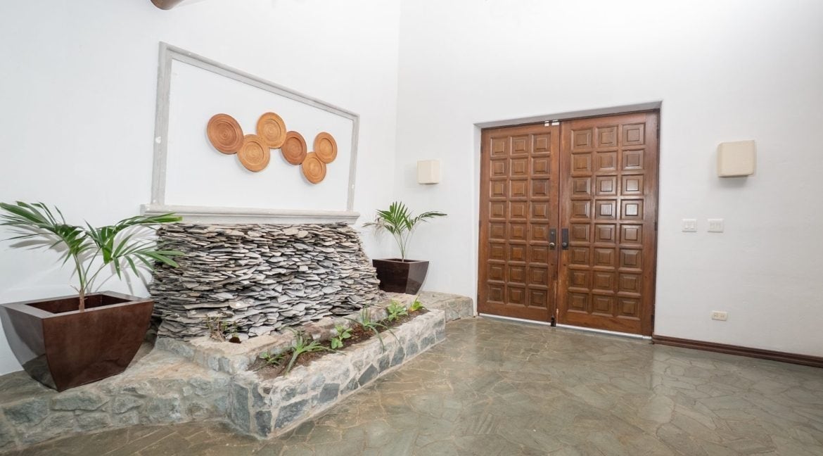 Hacienda-Style Ocean View Villa — photo 8 of 19