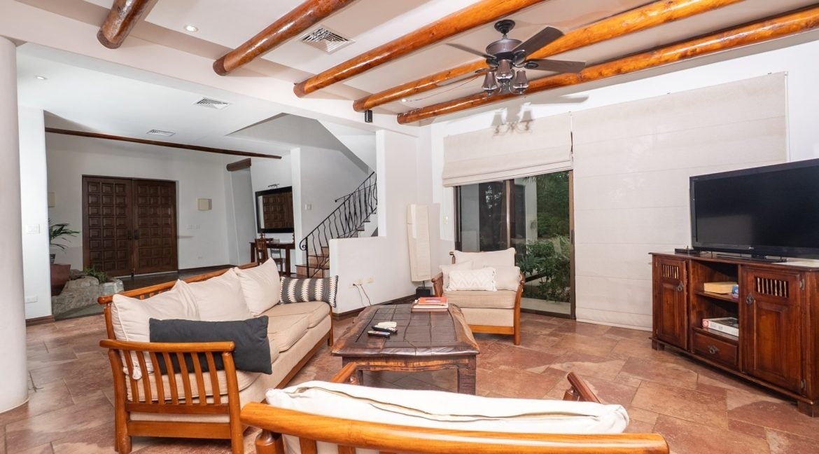 Hacienda-Style Ocean View Villa — photo 16 of 19