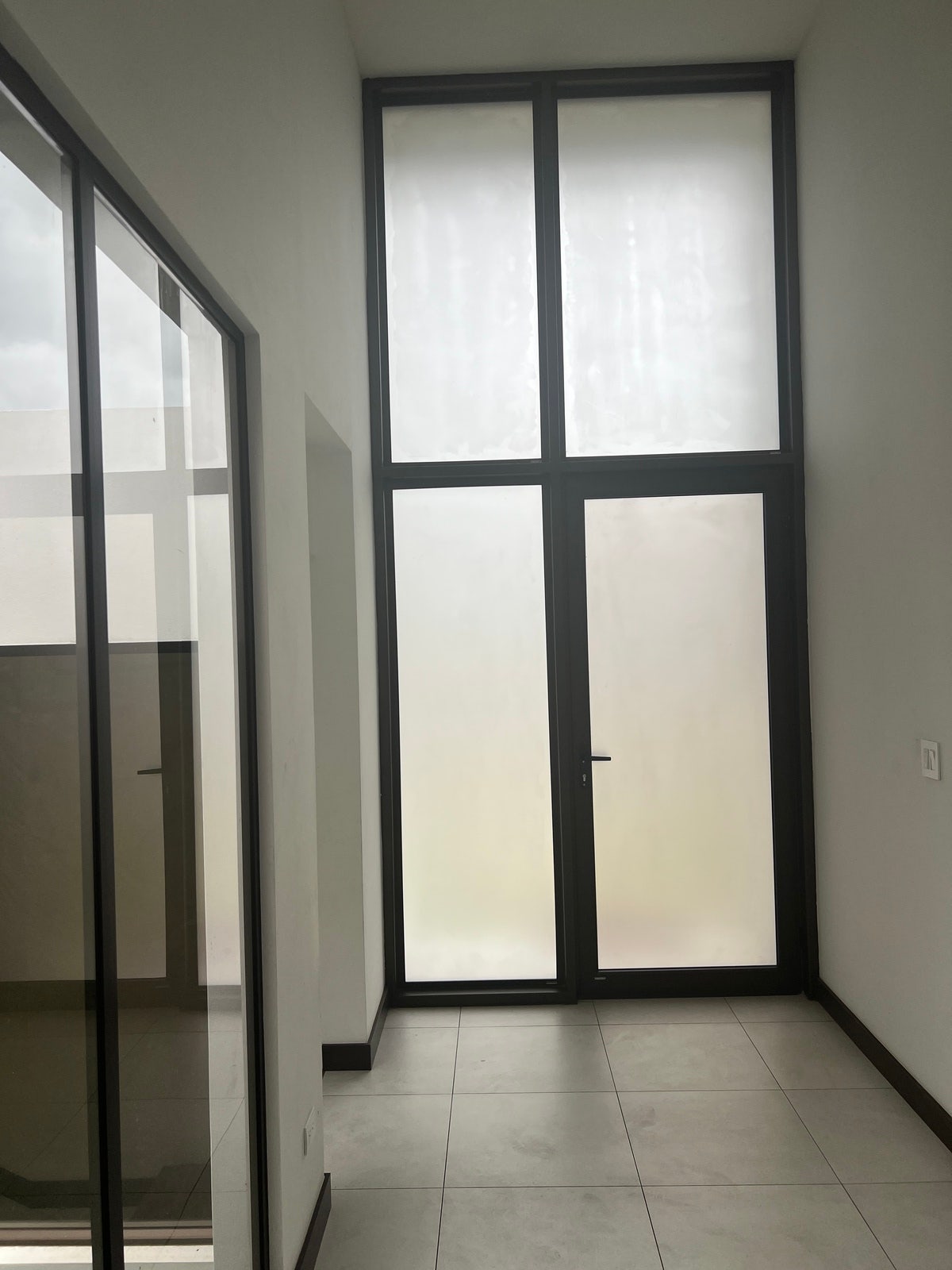 El Herran Gated Community — photo 8 of 16