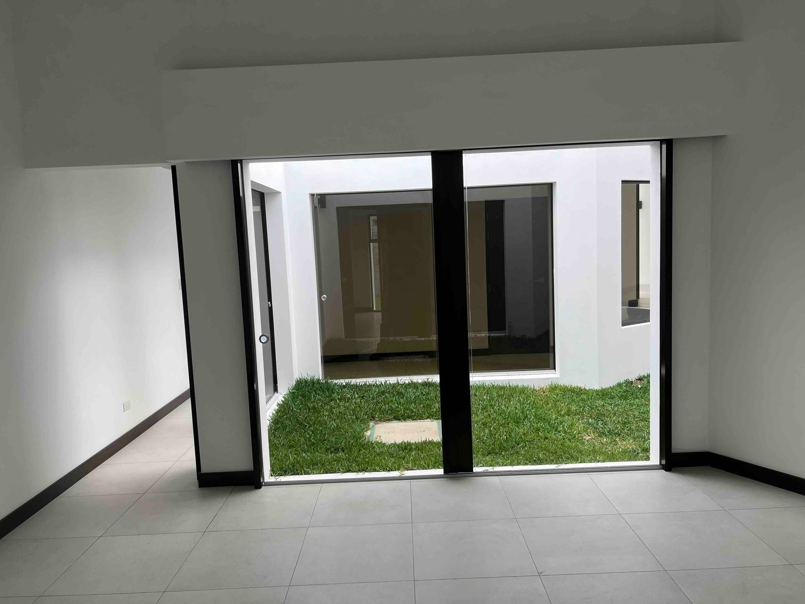 El Herran Gated Community — photo 9 of 16
