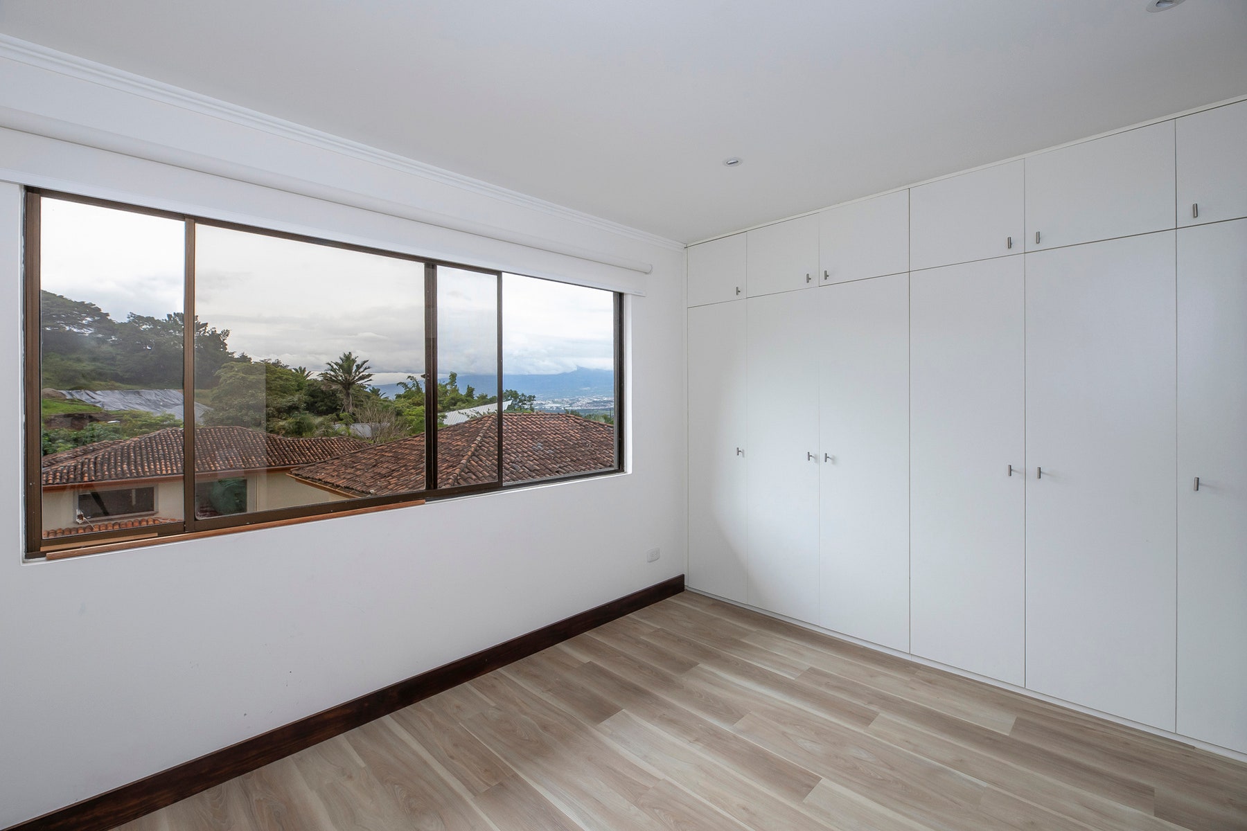 Cerros de Escazu Jaboncillos Residence. — photo 15 of 19