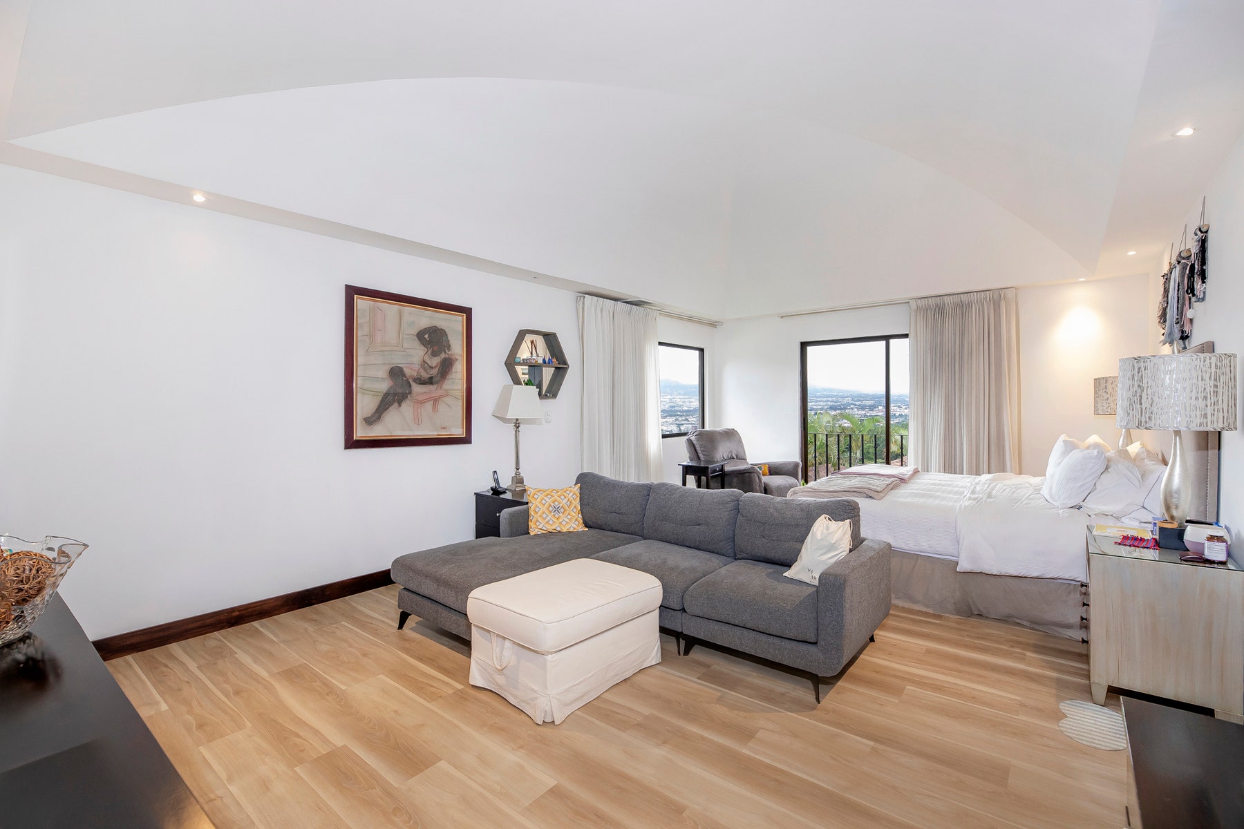 Cerros de Escazu Jaboncillos Residence. — photo 16 of 19