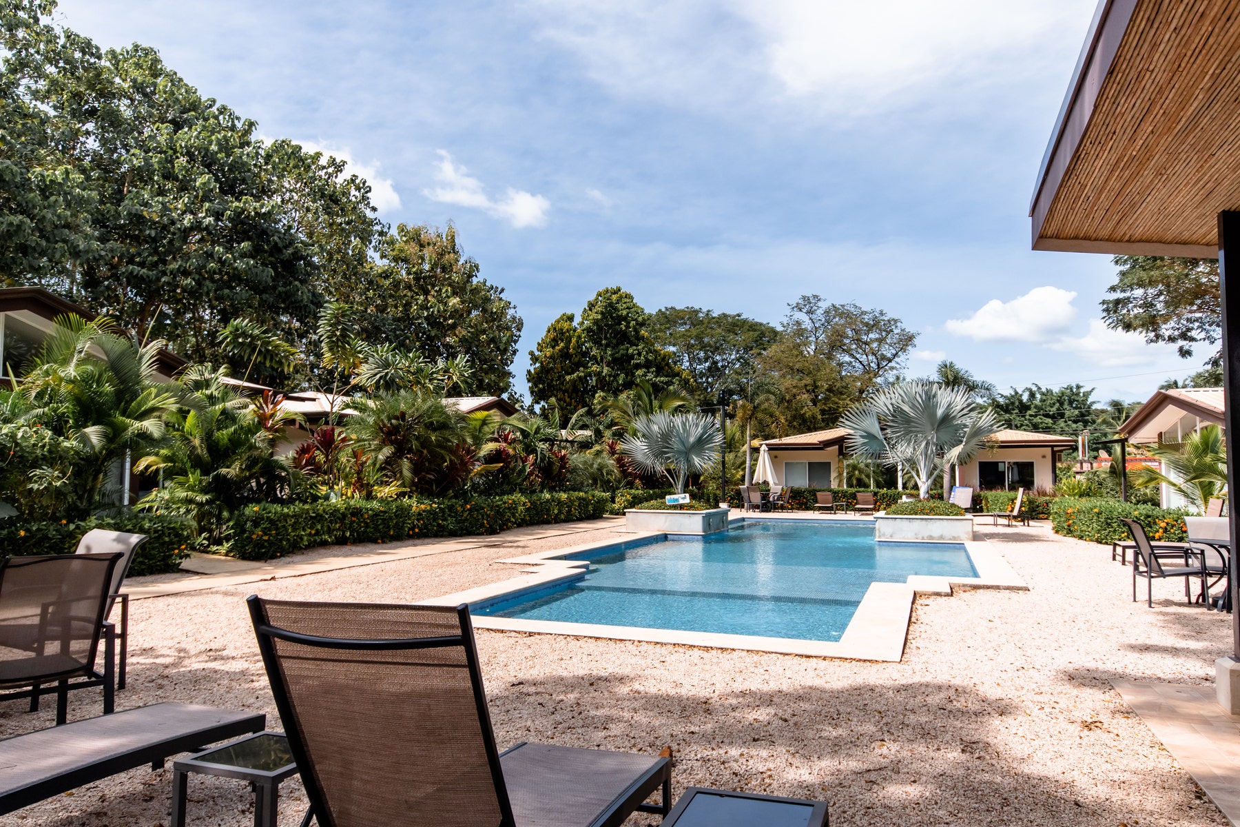 Affordable Beach Villa — photo 6 of 19