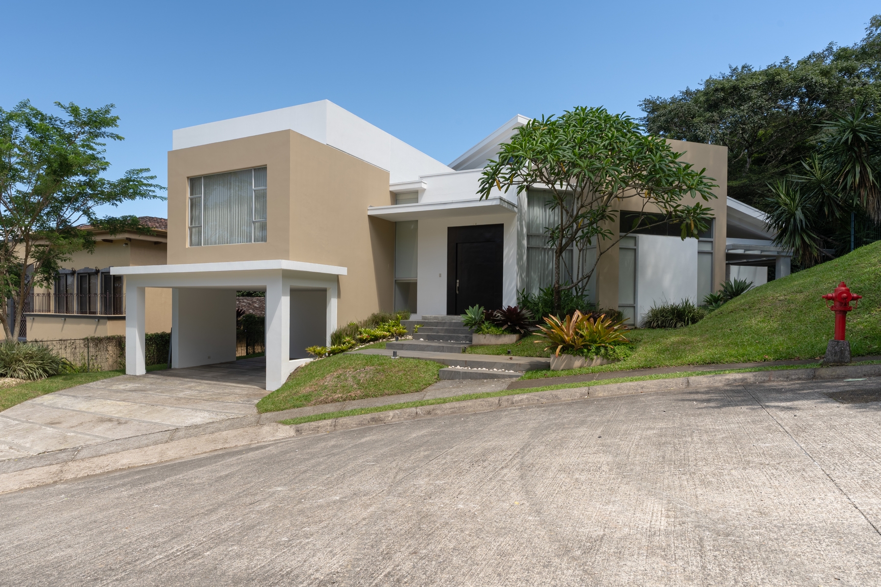 Luxury Home With Nature Views, Cerro Colon, Ciudad Colon, Ciudad Colon, Mora, San Jose, Costa Rica 10701