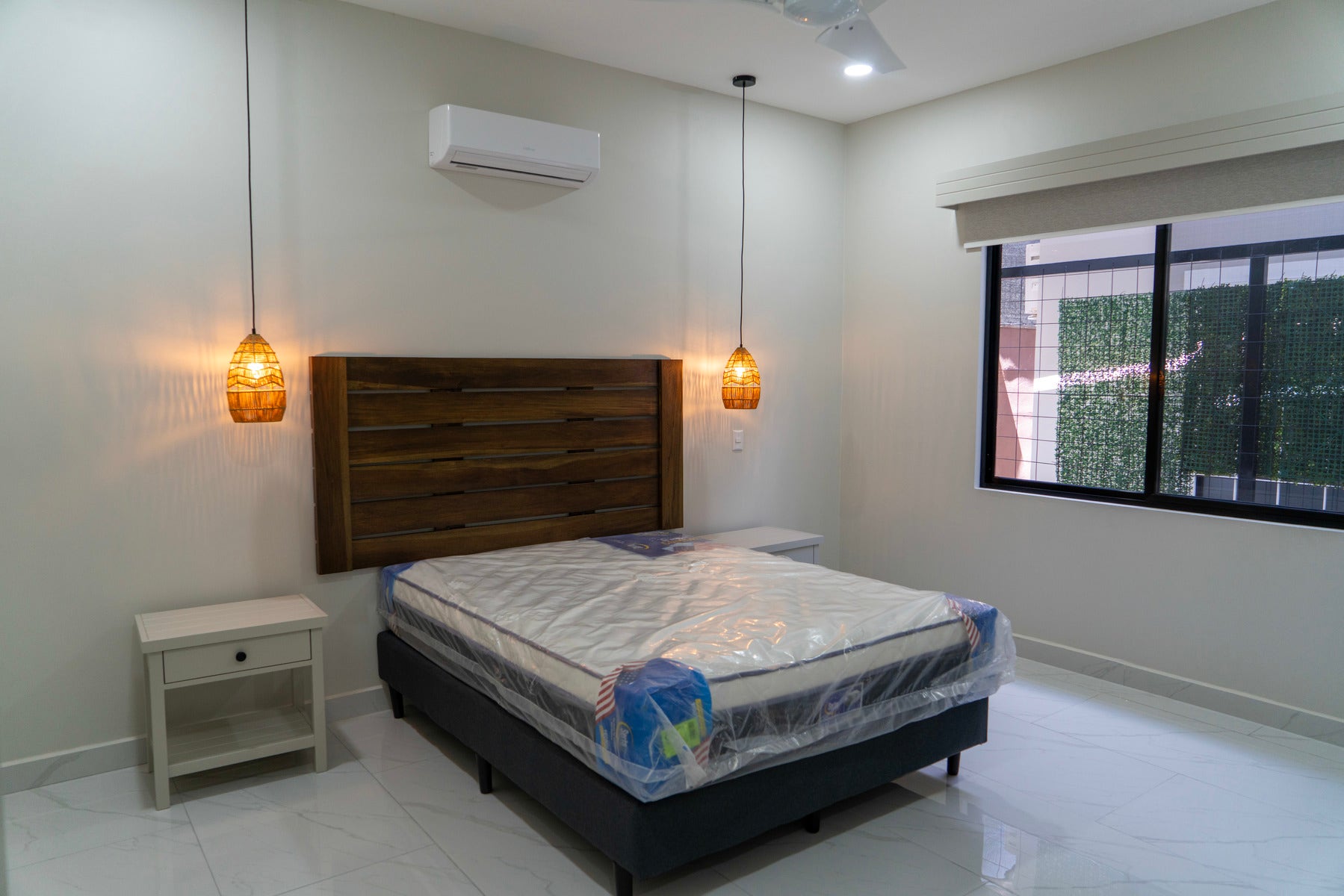 Modern Home Near Marina Pez Vela — photo 14 of 19