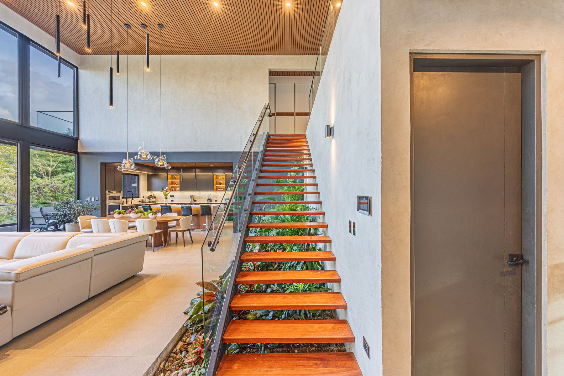 Modern City View Estate Home — photo 7 of 19