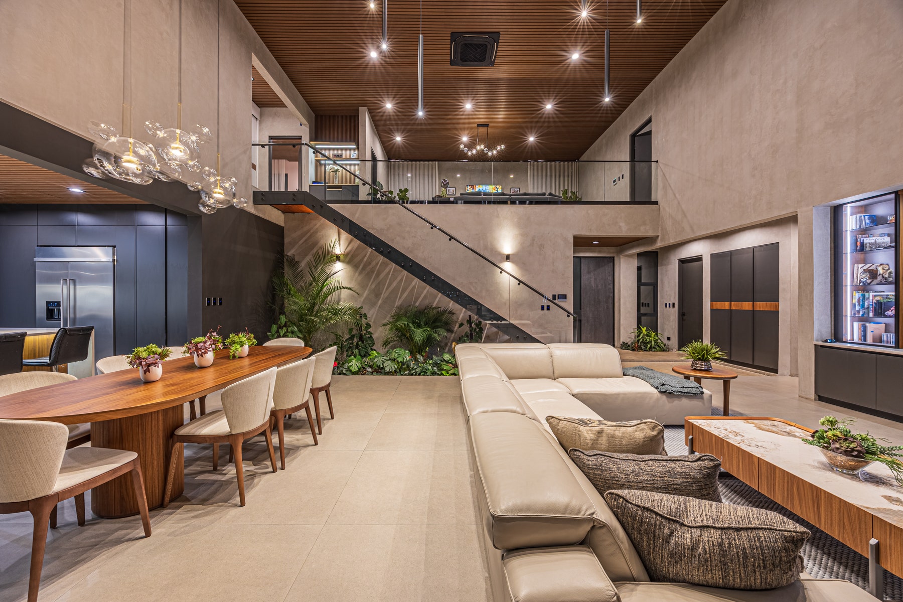 Modern City View Estate Home — photo 8 of 19