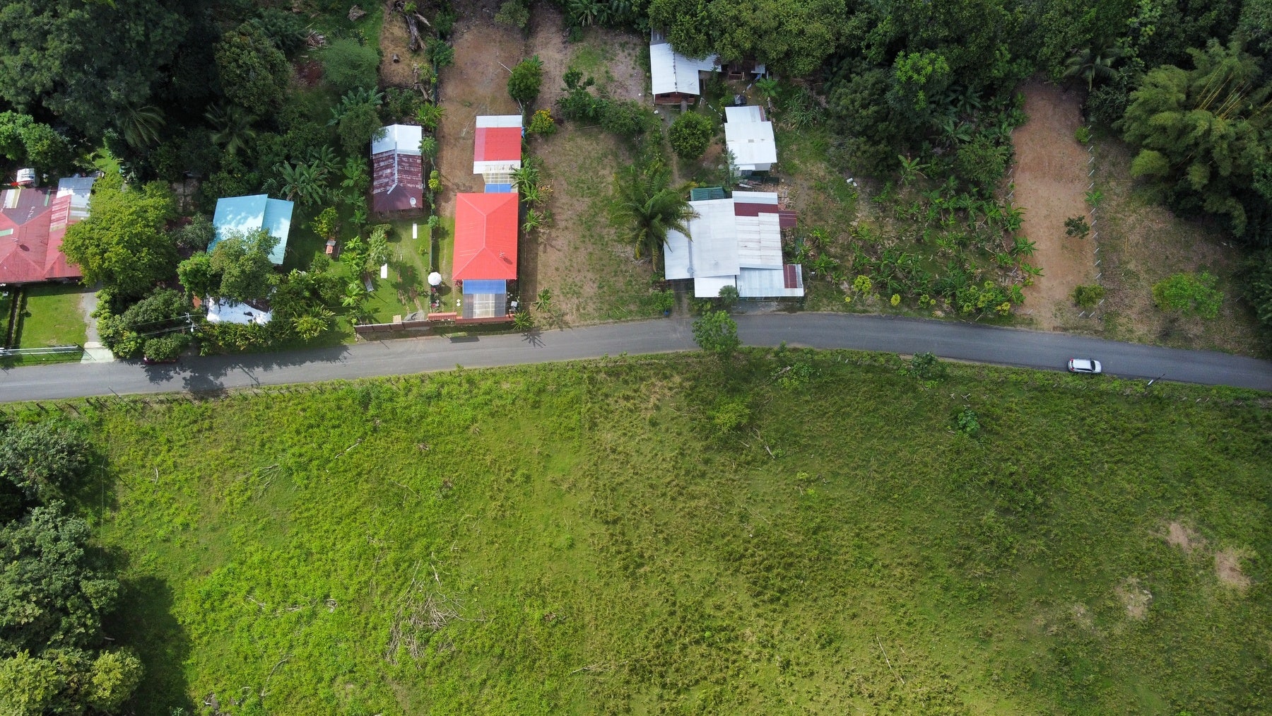 Large flat usable land in Portalon — photo 4 of 4