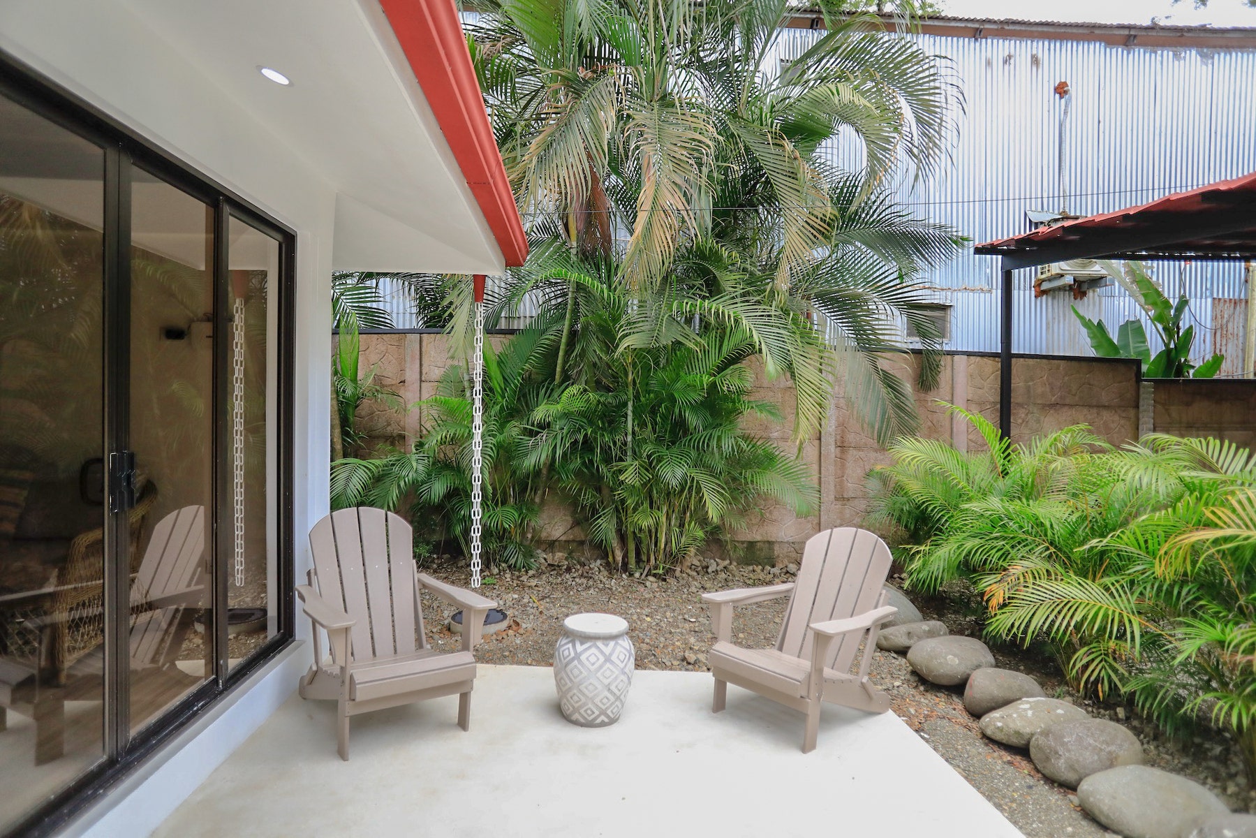 Central Home on Commercial Land — foto 4 de 19