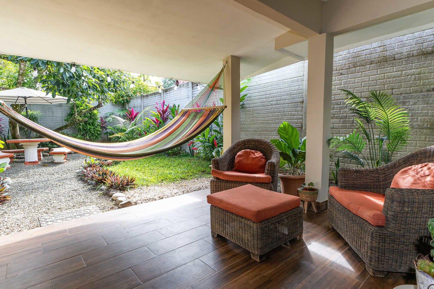 Affordable Remodeled Home for Sale Manuel Antonio — photo 2 of 19