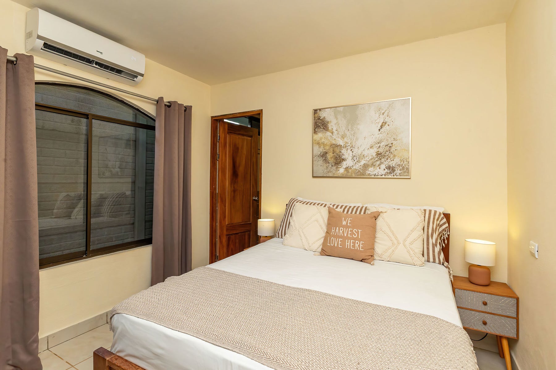 Affordable Remodeled Home for Sale Manuel Antonio — photo 8 of 19