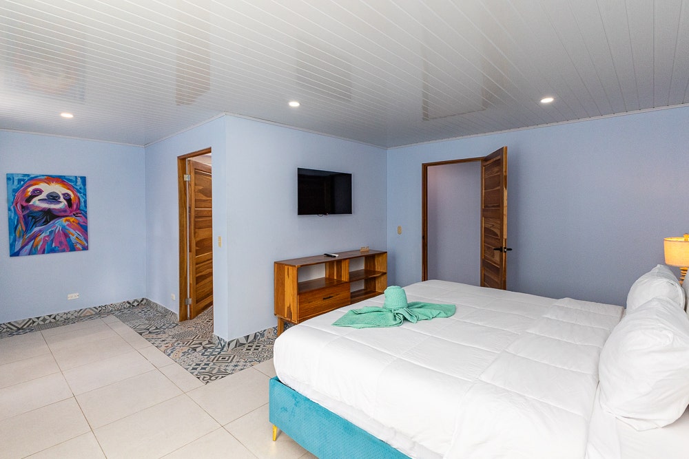 Contemporary Villa near Marina — photo 7 of 19