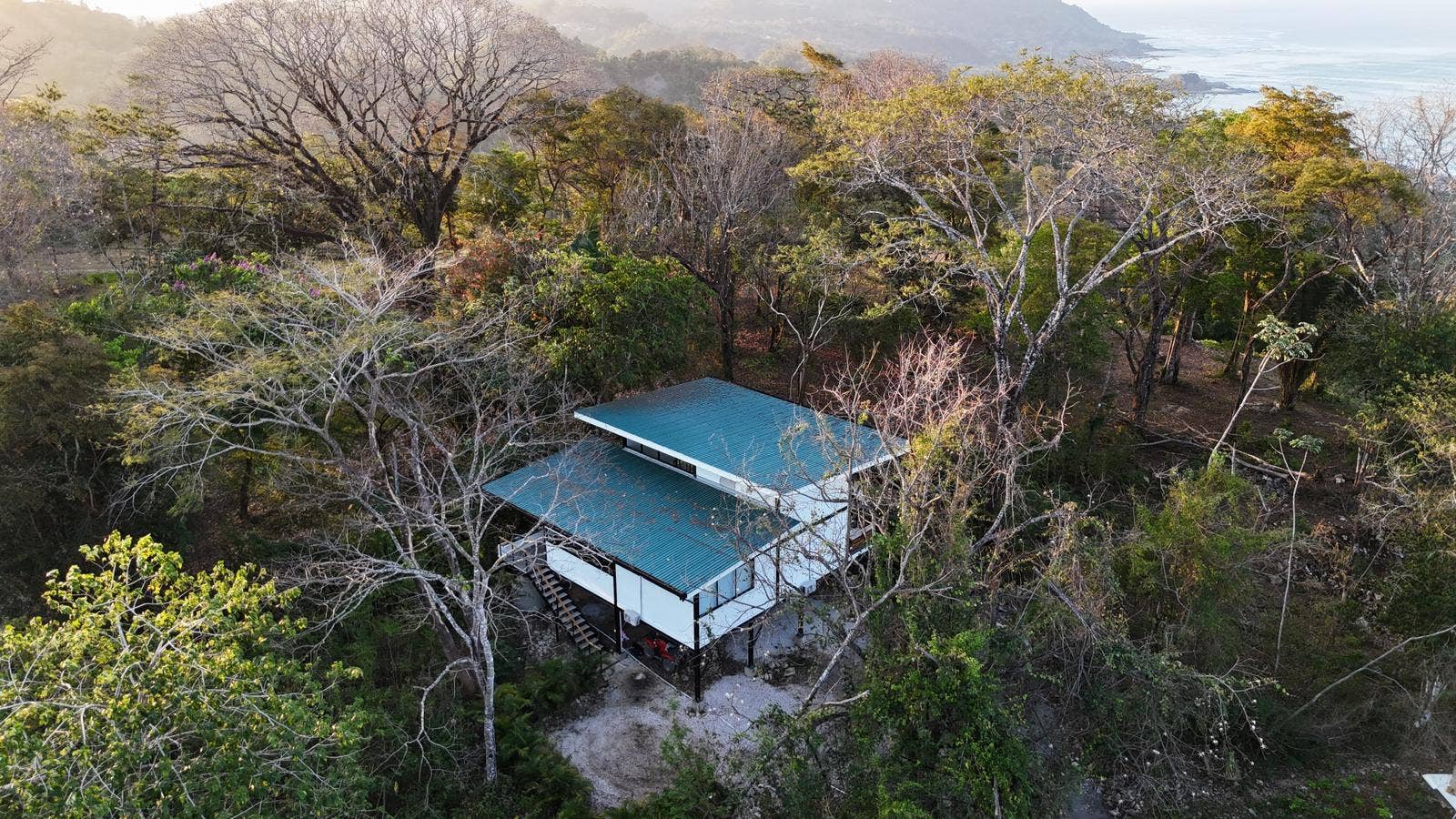 Modern Hilltop Home with Pool — photo 17 of 19