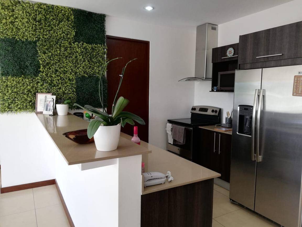 Two bedroom Condo — photo 3 of 11
