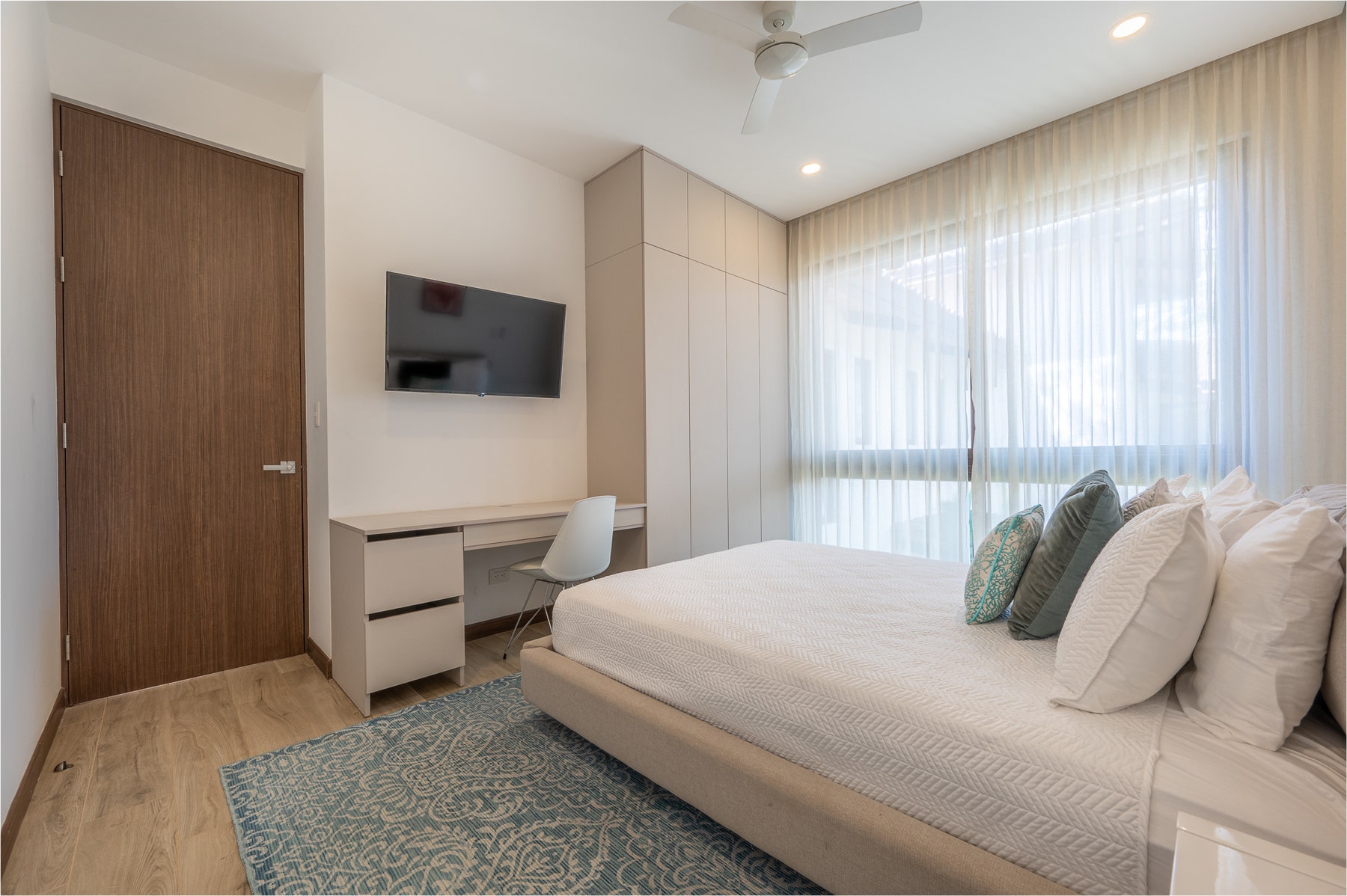 Turn Key Luxury Villas — photo 15 of 19