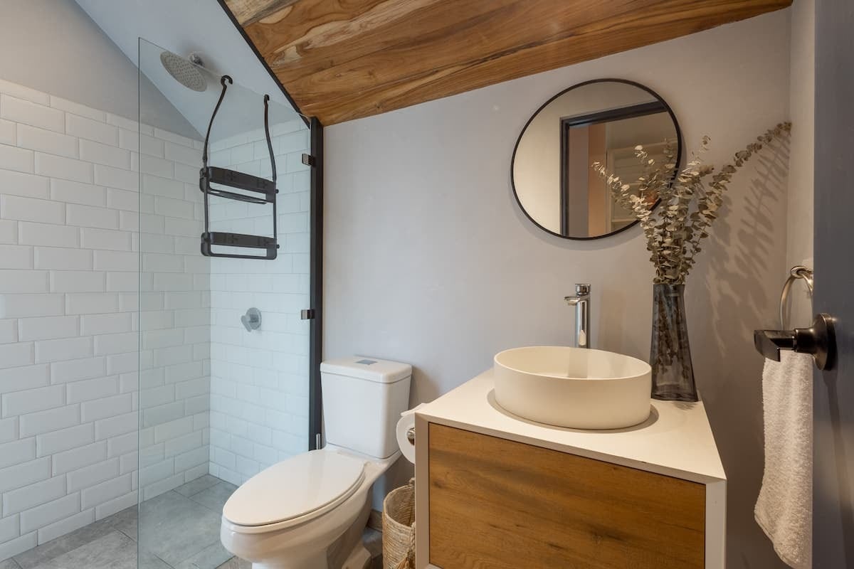Turnkey Studio Loft Near Beach — photo 8 of 15