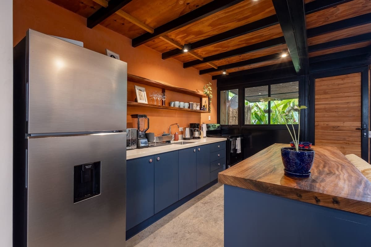 Turnkey Studio Loft Near Beach, Mal Pais, Santa Teresa, Cobano, Puntarenas, Puntarenas, Costa Rica 60111 — photo 3 of 5