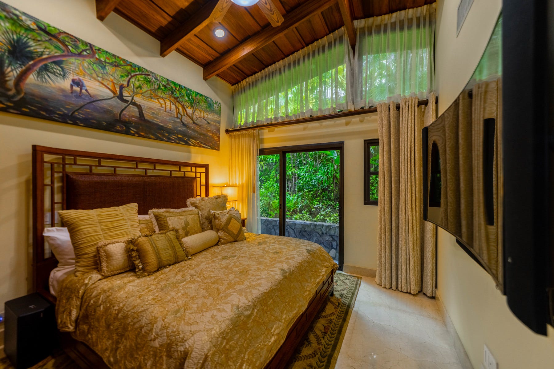 Playa Escondida Luxury Beach Home — photo 13 of 18